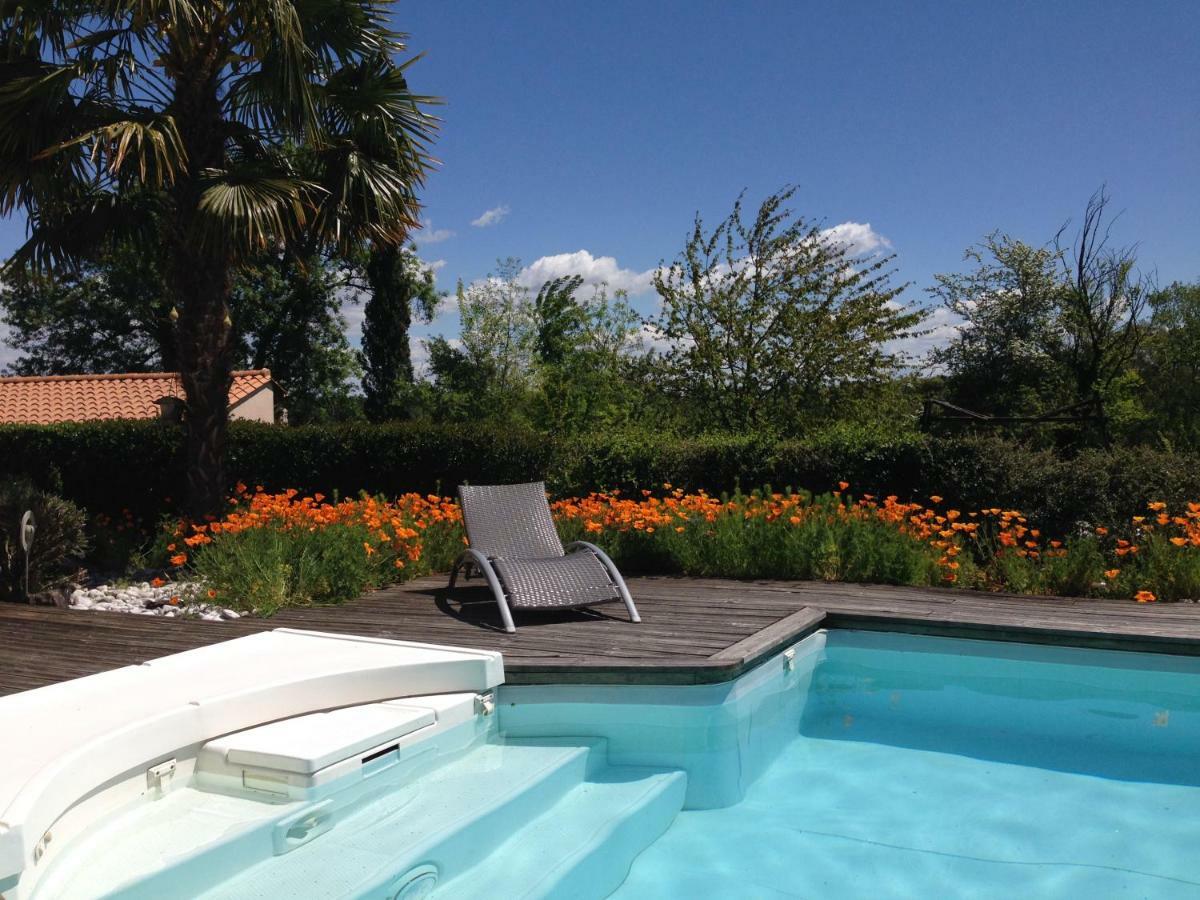 La Libellule Bredoise Bed & Breakfast La Brede Bagian luar foto