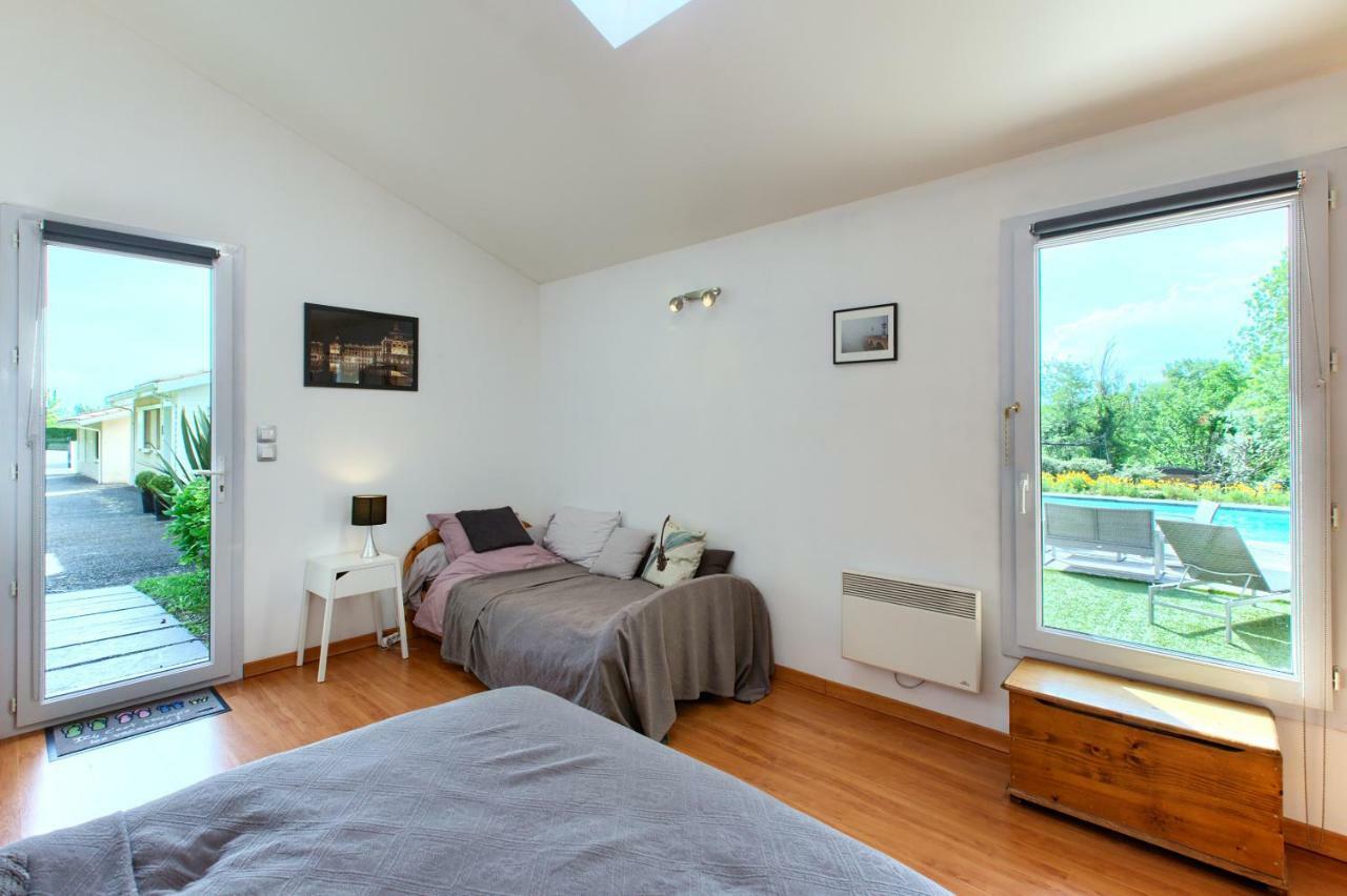 La Libellule Bredoise Bed & Breakfast La Brede Bagian luar foto