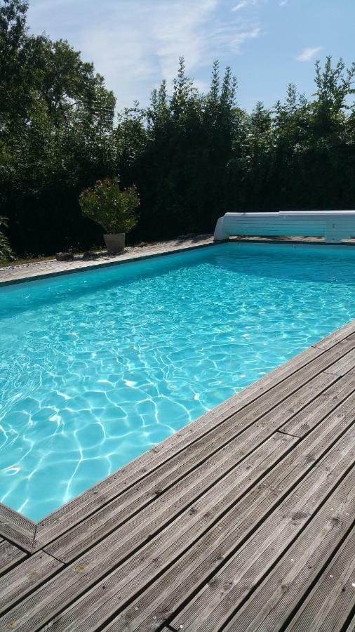 La Libellule Bredoise Bed & Breakfast La Brede Bagian luar foto